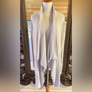 Barefoot Dreams Island Wrap S/M